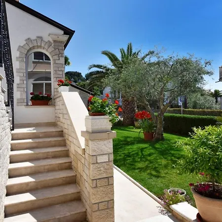Maison d'hôtes Sanja In One Of Favourite Part Of Area